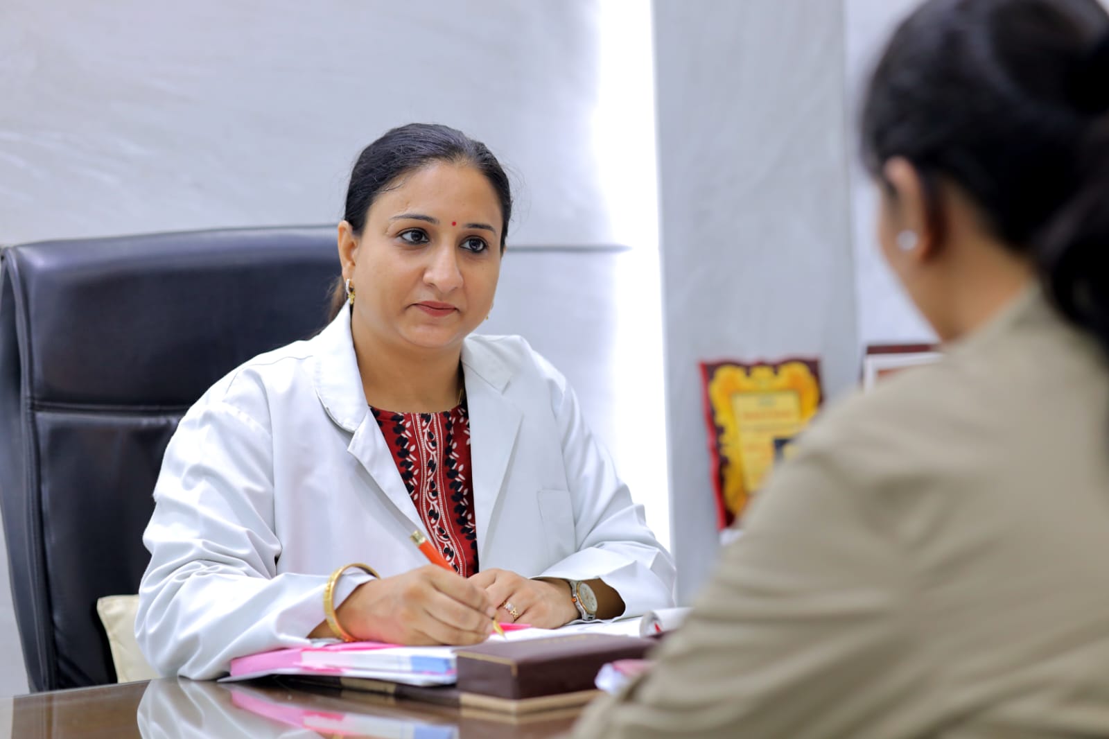 Dr. Surabhi Fauzdar - Aesthetic Surgeon